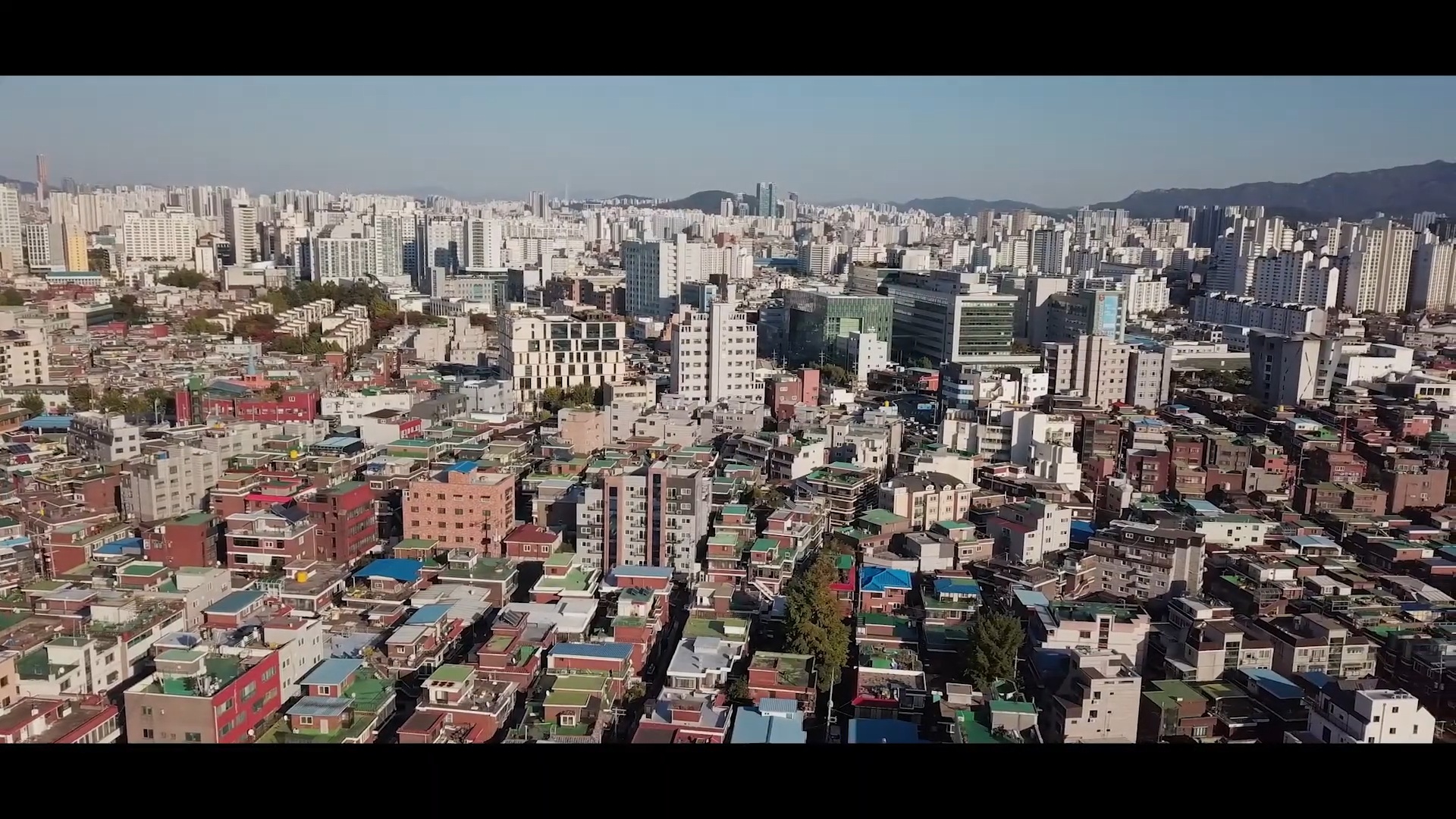 BLUE VIRD 구로 소개 영상에 담긴 주변 주거지의 전경